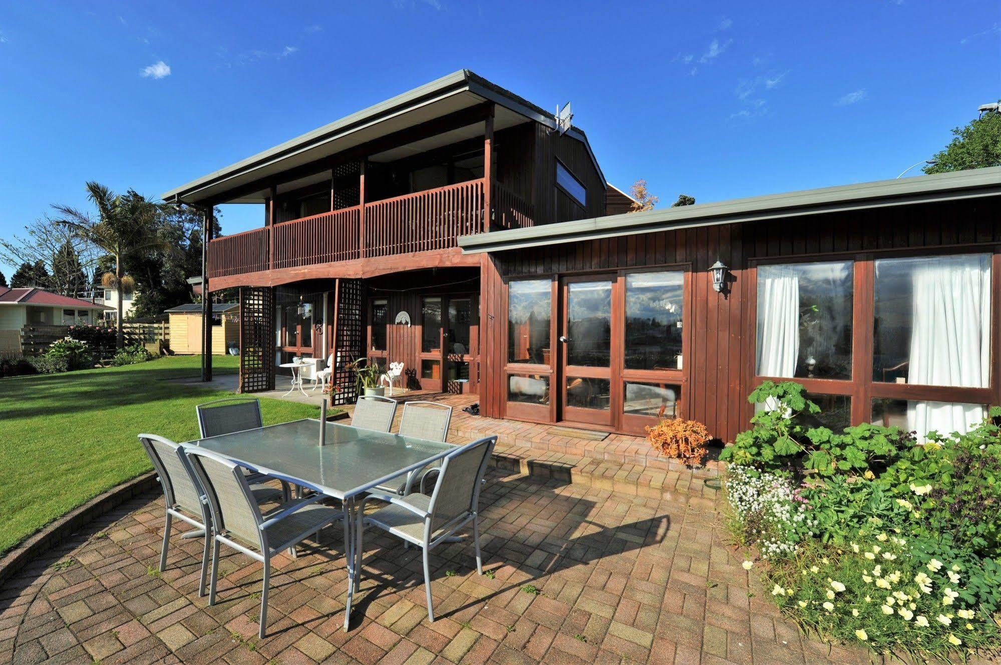 Harbinger House Bed & Breakfast Tauranga Exterior photo